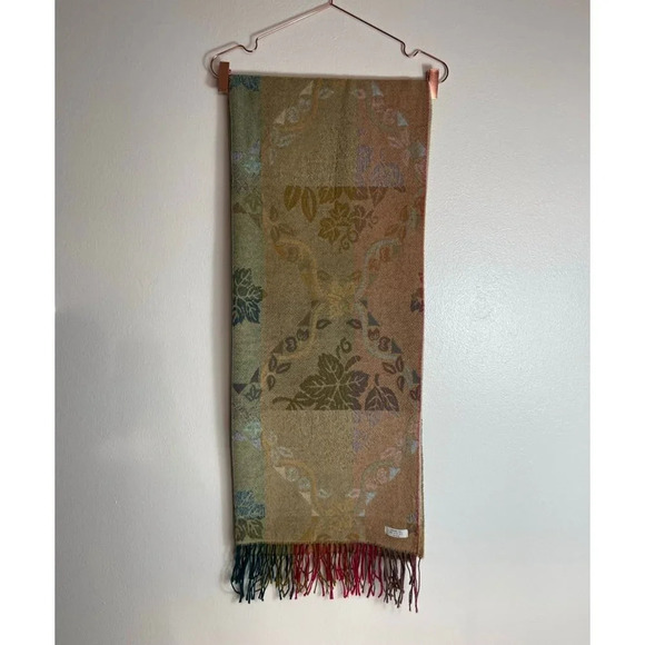 Vintage Corrierildo Italy Wool Reversible Fringe Blanket Scarf Winter Shawl - Picture 2 of 12